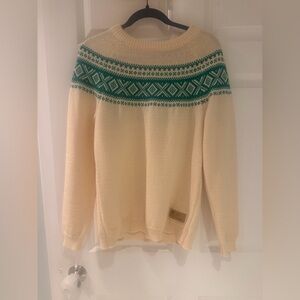 🇳🇴Dale of Norway Wool Sweater — Size M - NWOT 🎿